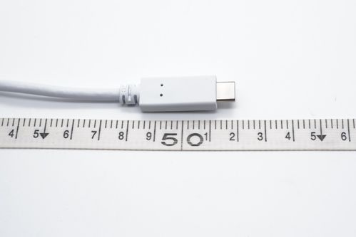 輕盈高效，聯想小新CC 100氮化鎵充電器體驗 電腦的悠長續航伙伴